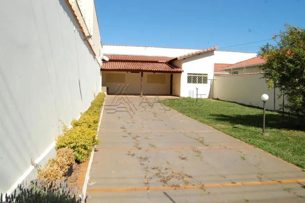 Casa com 2 quartos à venda, 91m2 em São Joaquim, Franca - SP - imagem 1 Foto 1 de Casa com 2 quartos à venda, 91m2 em São Joaquim, Franca - SP