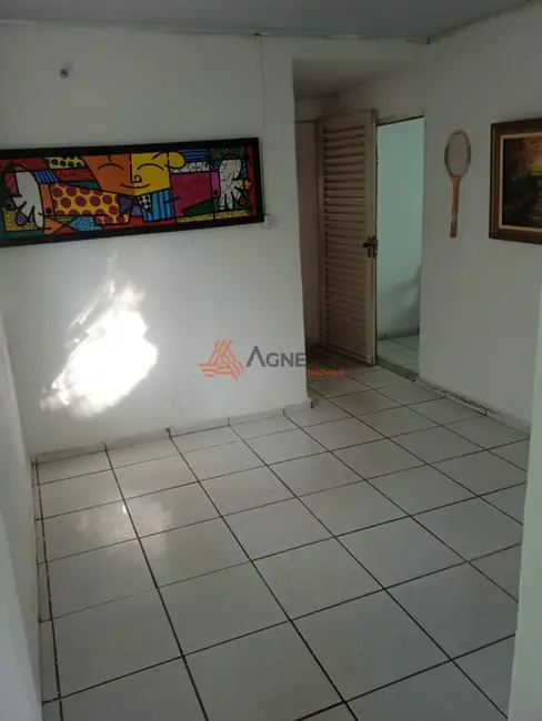 Foto 2 de Casa com 3 quartos à venda, 50m2 em Vila Rezende, Franca - SP