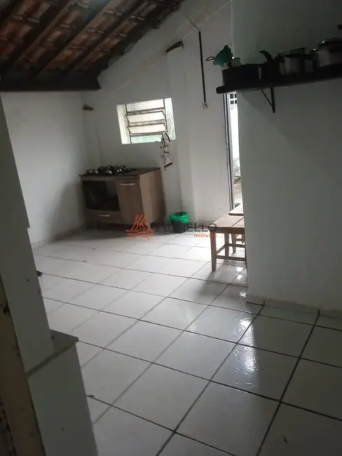 Foto 5 de Casa com 3 quartos à venda, 50m2 em Vila Rezende, Franca - SP