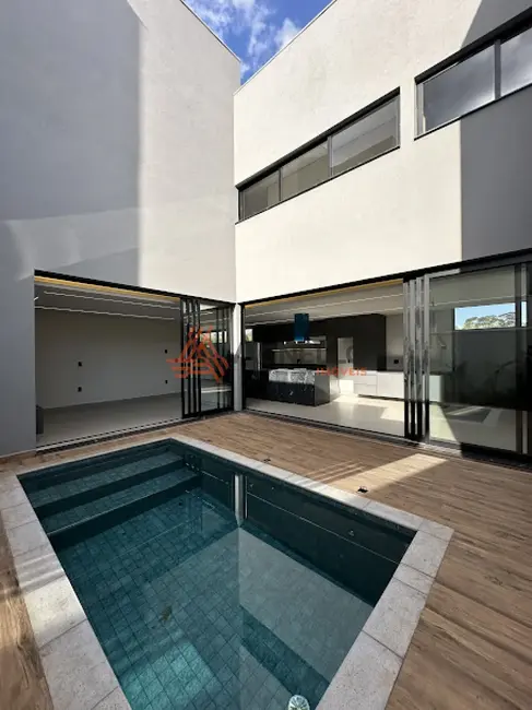 Casa de Condomínio com 3 quartos à venda, 280m2 em Veredas de Franca, Franca - SP - imagem 2 Foto 2 de Casa de Condomínio com 3 quartos à venda, 280m2 em Veredas de Franca, Franca - SP