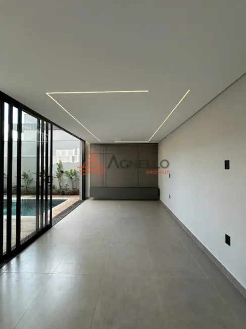 Casa de Condomínio com 3 quartos à venda, 280m2 em Veredas de Franca, Franca - SP - imagem 7 Foto 7 de Casa de Condomínio com 3 quartos à venda, 280m2 em Veredas de Franca, Franca - SP