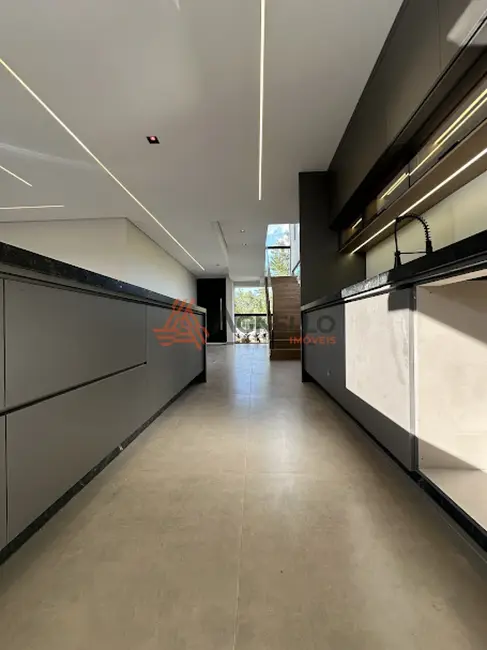 Casa de Condomínio com 3 quartos à venda, 280m2 em Veredas de Franca, Franca - SP - imagem 4 Foto 4 de Casa de Condomínio com 3 quartos à venda, 280m2 em Veredas de Franca, Franca - SP