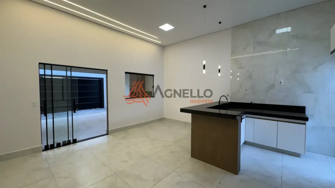 Casa com 3 quartos à venda, 120m2 em Jardim Ângela Rosa, Franca - SP - imagem 5 Foto 5 de Casa com 3 quartos à venda, 120m2 em Jardim Ângela Rosa, Franca - SP