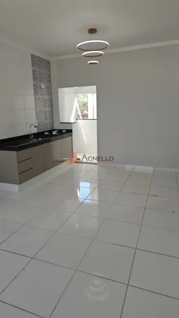 Foto 2 de Apartamento com 2 quartos à venda, 68m2 em Jardim Paulistano, Franca - SP