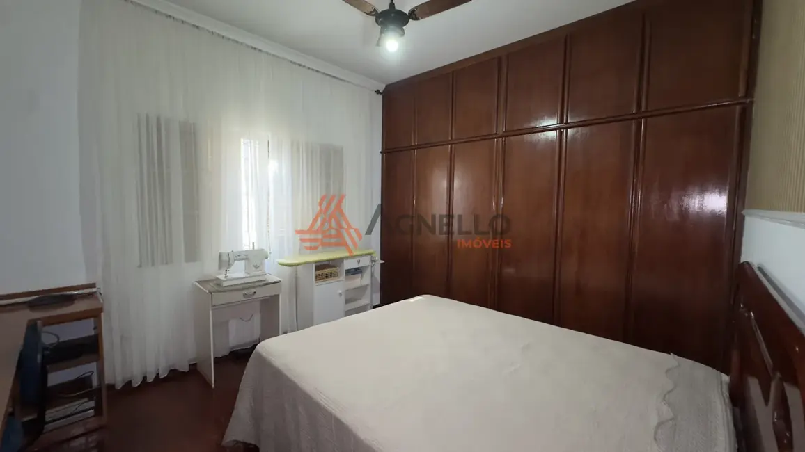 Foto 6 de Casa com 3 quartos à venda, 215m2 em Jardim Barão, Franca - SP