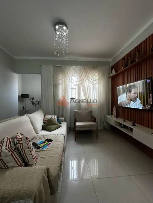 Foto 1 de Apartamento com 2 quartos à venda, 79m2 em Jardim Santa Lúcia, Franca - SP