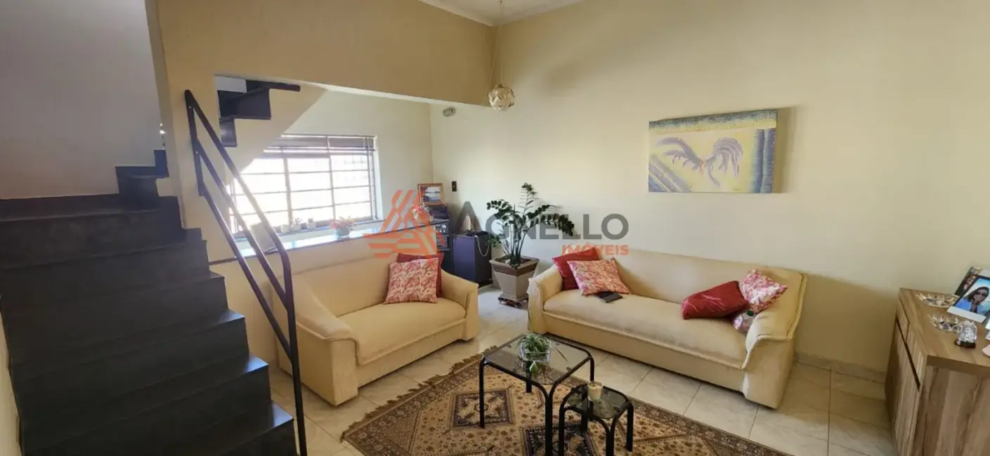 Foto 5 de Casa com 3 quartos à venda, 179m2 em Vila Totoli, Franca - SP