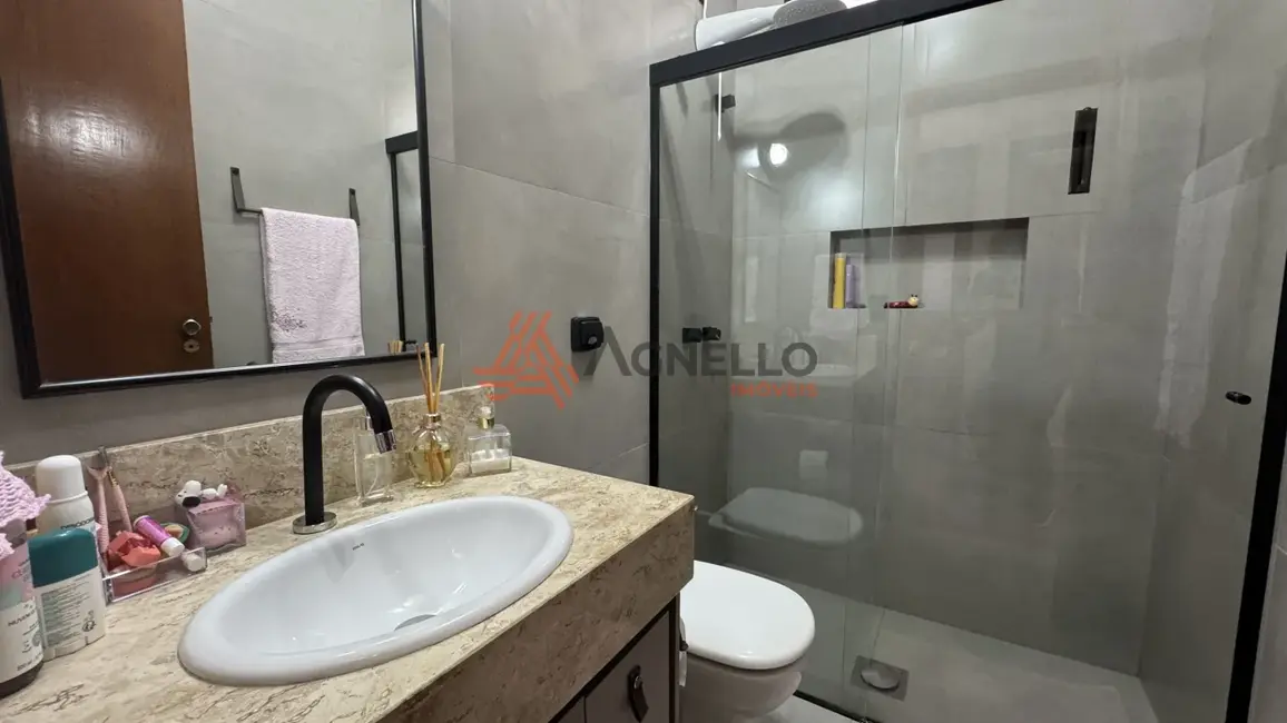 Foto 5 de Casa com 3 quartos à venda, 172m2 em Vila Chico Júlio, Franca - SP