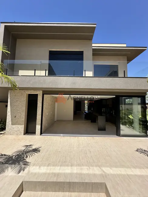 Foto 2 de Casa de Condomínio com 4 quartos à venda, 304m2 em Franca - SP