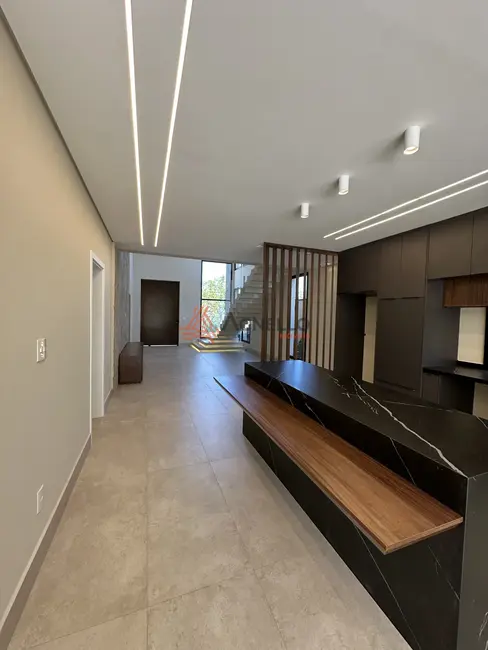 Foto 9 de Casa de Condomínio com 4 quartos à venda, 304m2 em Franca - SP