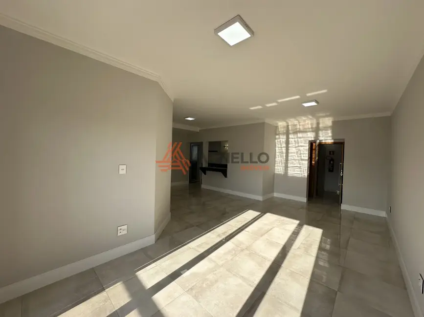 Foto 3 de Apartamento com 3 quartos à venda, 105m2 em Centro, Franca - SP
