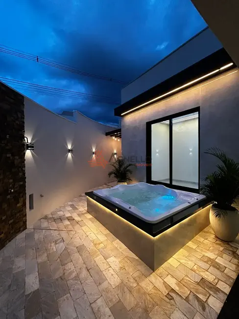 Casa com 3 quartos à venda, 129m2 em Residencial San Diego, Franca - SP - imagem 1 Foto 1 de Casa com 3 quartos à venda, 129m2 em Residencial San Diego, Franca - SP