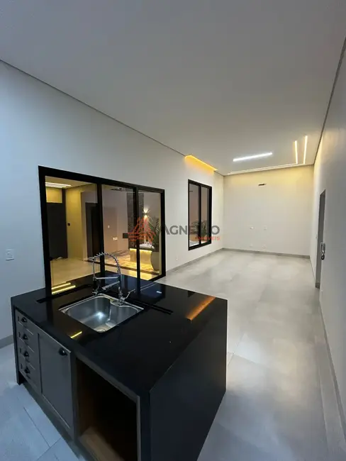 Casa com 3 quartos à venda, 129m2 em Residencial San Diego, Franca - SP - imagem 4 Foto 4 de Casa com 3 quartos à venda, 129m2 em Residencial San Diego, Franca - SP