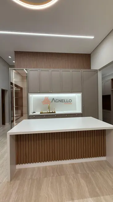 Foto 6 de Casa com 4 quartos à venda, 209m2 em Jardim Santa Lúcia, Franca - SP