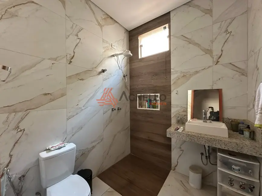 Casa com 3 quartos à venda, 169m2 em Jardim Piratininga, Franca - SP - imagem 8 Foto 8 de Casa com 3 quartos à venda, 169m2 em Jardim Piratininga, Franca - SP