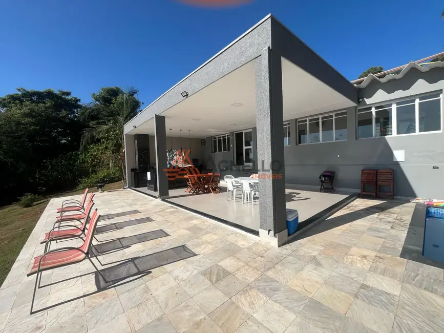 Foto 2 de Fazenda / Haras com 7 quartos à venda, 500m2 em Cassia - MG