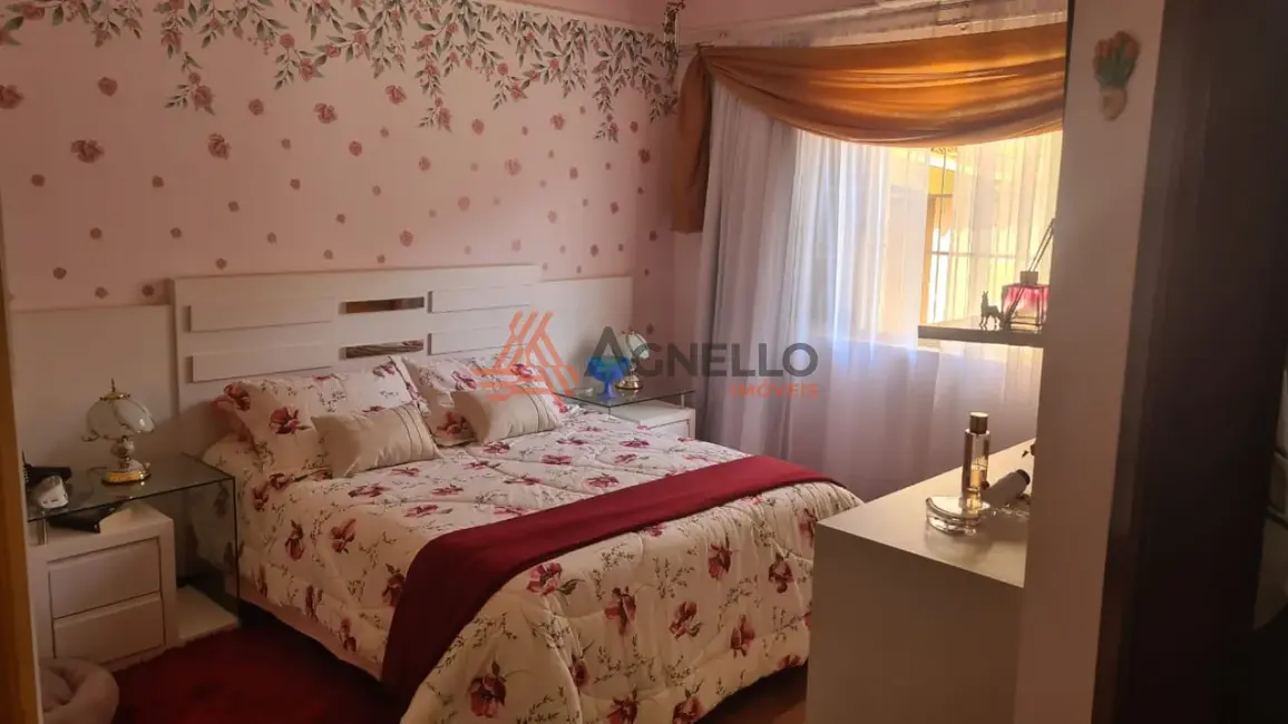 Foto 6 de Casa com 3 quartos à venda, 181m2 em Jardim Maria Rosa, Franca - SP