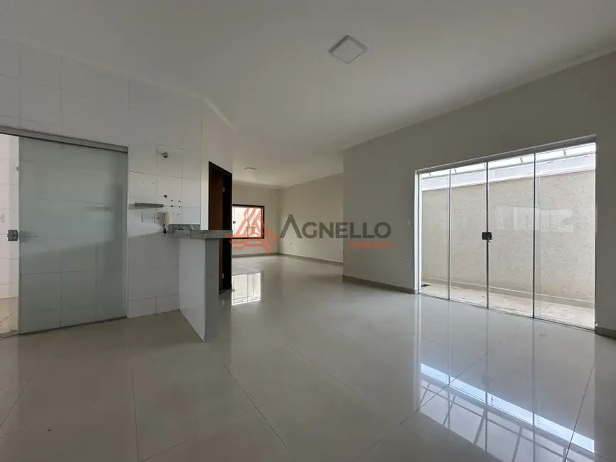 Casa com 3 quartos à venda, 230m2 em São José, Franca - SP - imagem 2 Foto 2 de Casa com 3 quartos à venda, 230m2 em São José, Franca - SP