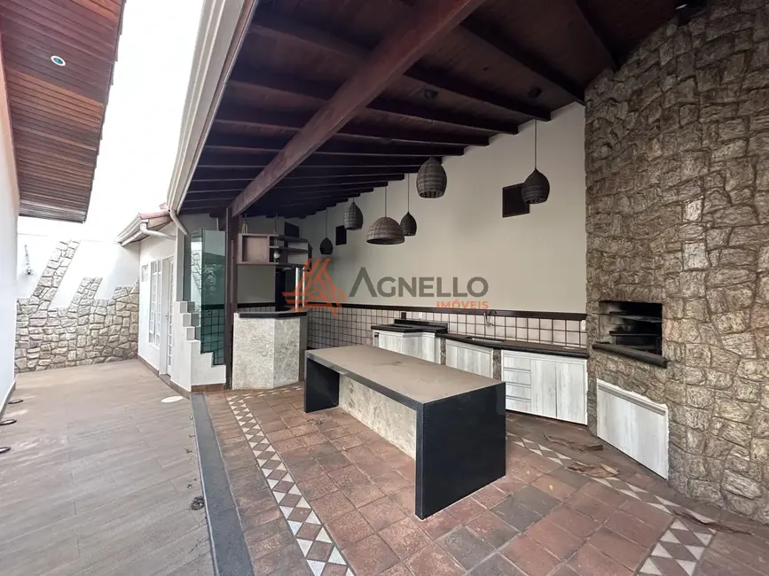 Foto 8 de Casa com 3 quartos à venda, 155m2 em Jardim Barão, Franca - SP