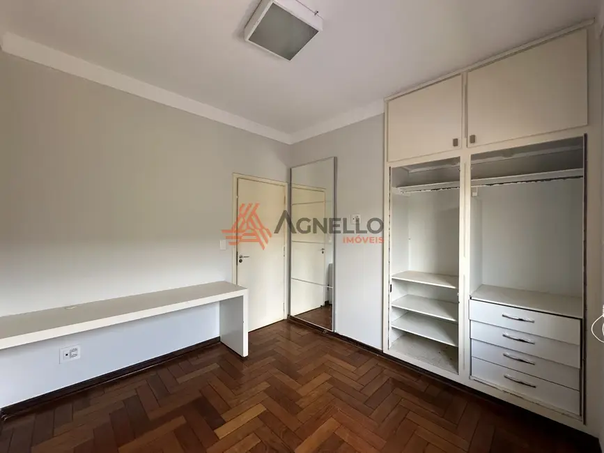 Foto 7 de Casa com 4 quartos à venda, 197m2 em Vila Nicácio, Franca - SP