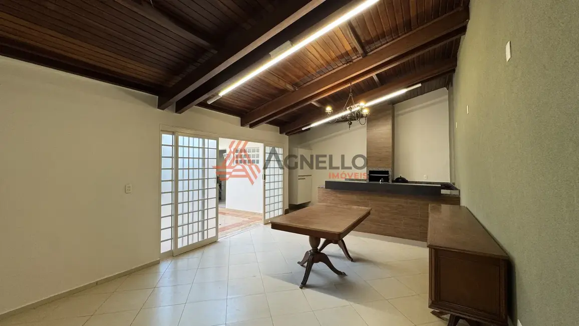 Foto 8 de Casa com 3 quartos à venda, 195m2 em Vila Marta, Franca - SP