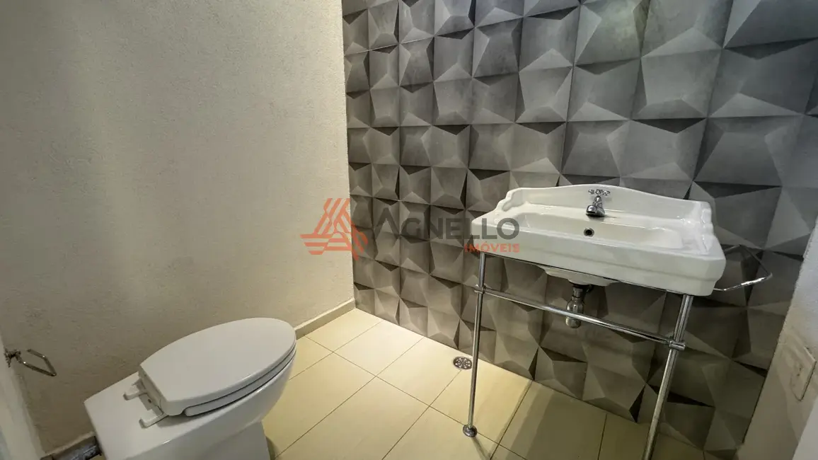 Foto 2 de Casa com 3 quartos à venda, 195m2 em Vila Marta, Franca - SP