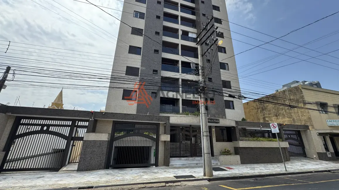 Apartamento com 3 quartos para alugar, 197m2 em Estação, Franca - SP - imagem 1 Foto 1 de Apartamento com 3 quartos para alugar, 197m2 em Estação, Franca - SP