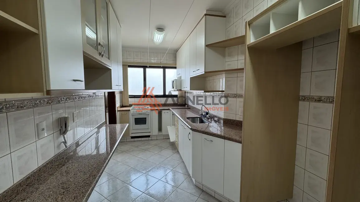 Apartamento com 3 quartos para alugar, 197m2 em Estação, Franca - SP - imagem 7 Foto 7 de Apartamento com 3 quartos para alugar, 197m2 em Estação, Franca - SP