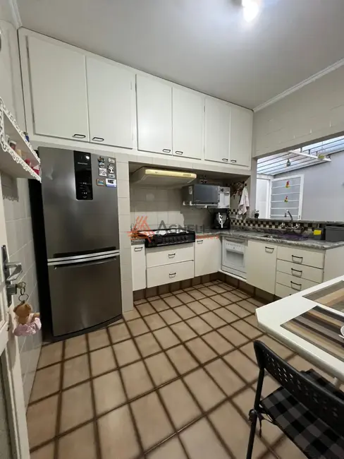 Casa com 3 quartos à venda, 172m2 em Residencial Baldassari, Franca - SP - imagem 3 Foto 3 de Casa com 3 quartos à venda, 172m2 em Residencial Baldassari, Franca - SP