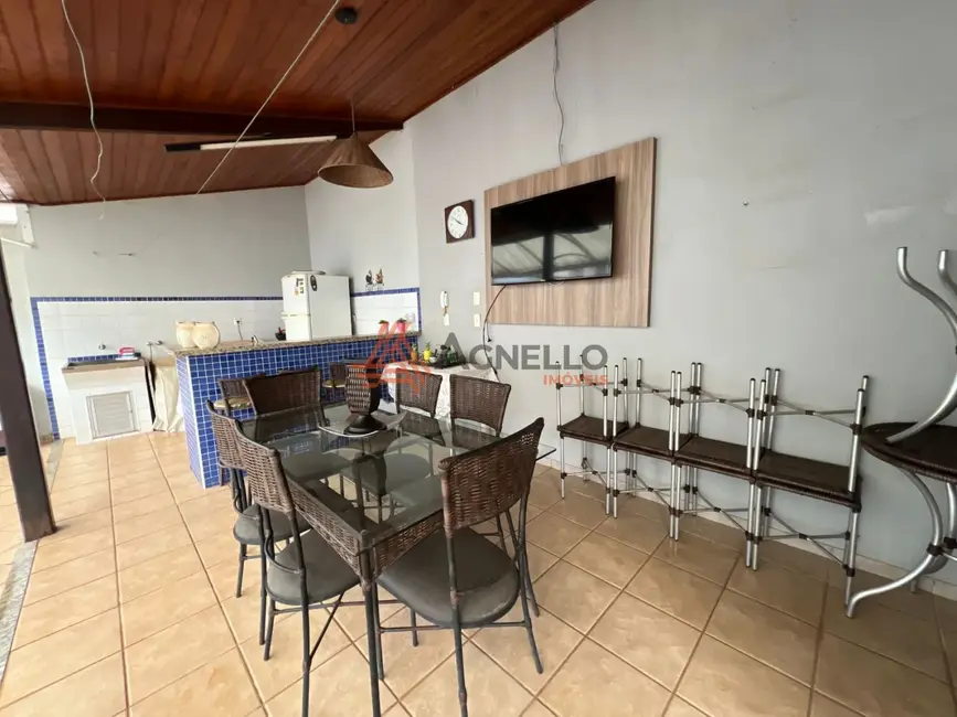 Casa com 3 quartos à venda, 172m2 em Residencial Baldassari, Franca - SP - imagem 5 Foto 5 de Casa com 3 quartos à venda, 172m2 em Residencial Baldassari, Franca - SP