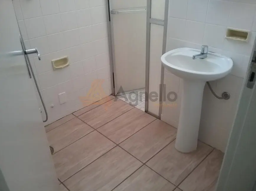 Foto 6 de Loja com 4 quartos à venda, 214m2 em São José, Franca - SP