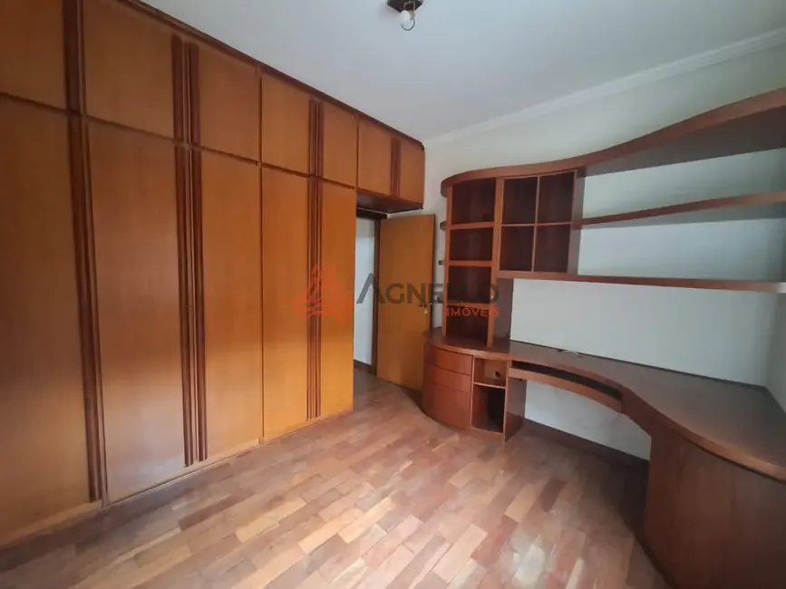 Foto 7 de Casa com 4 quartos à venda, 221m2 em Franca - SP