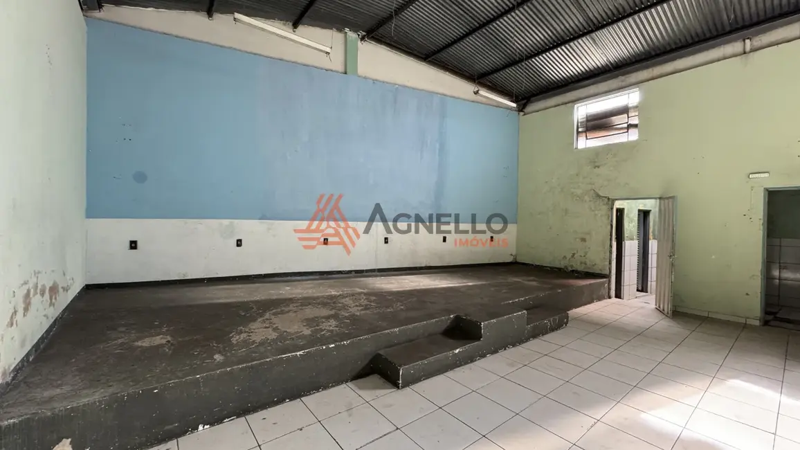 Foto 3 de Armazém / Galpão à venda, 239m2 em City Petrópolis, Franca - SP