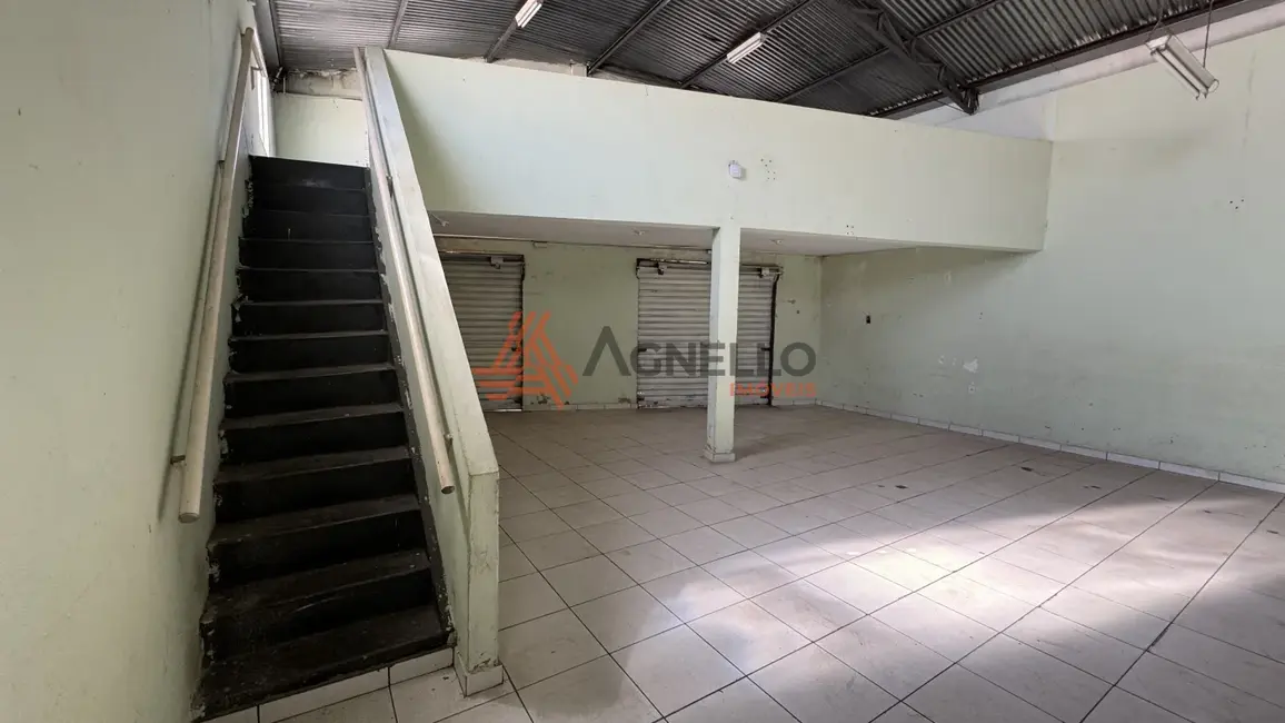 Foto 5 de Armazém / Galpão à venda, 239m2 em City Petrópolis, Franca - SP