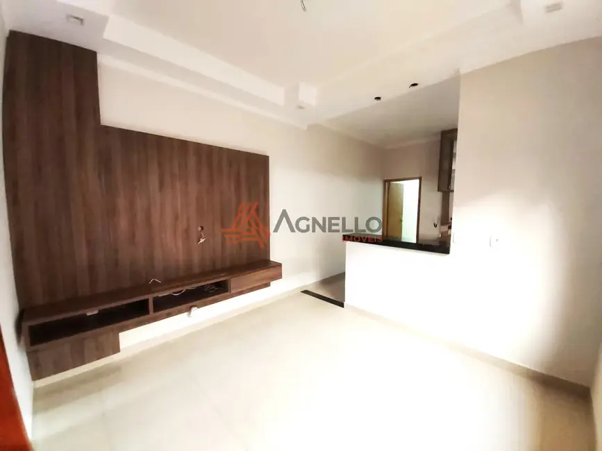 Casa com 3 quartos à venda, 79m2 em Residencial Colina do Espraiado, Franca - SP - imagem 1 Foto 1 de Casa com 3 quartos à venda, 79m2 em Residencial Colina do Espraiado, Franca - SP