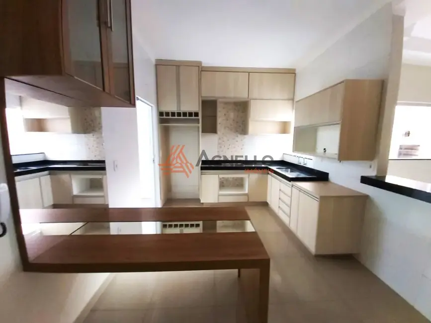 Foto 3 de Casa com 3 quartos à venda, 79m2 em Residencial Colina do Espraiado, Franca - SP