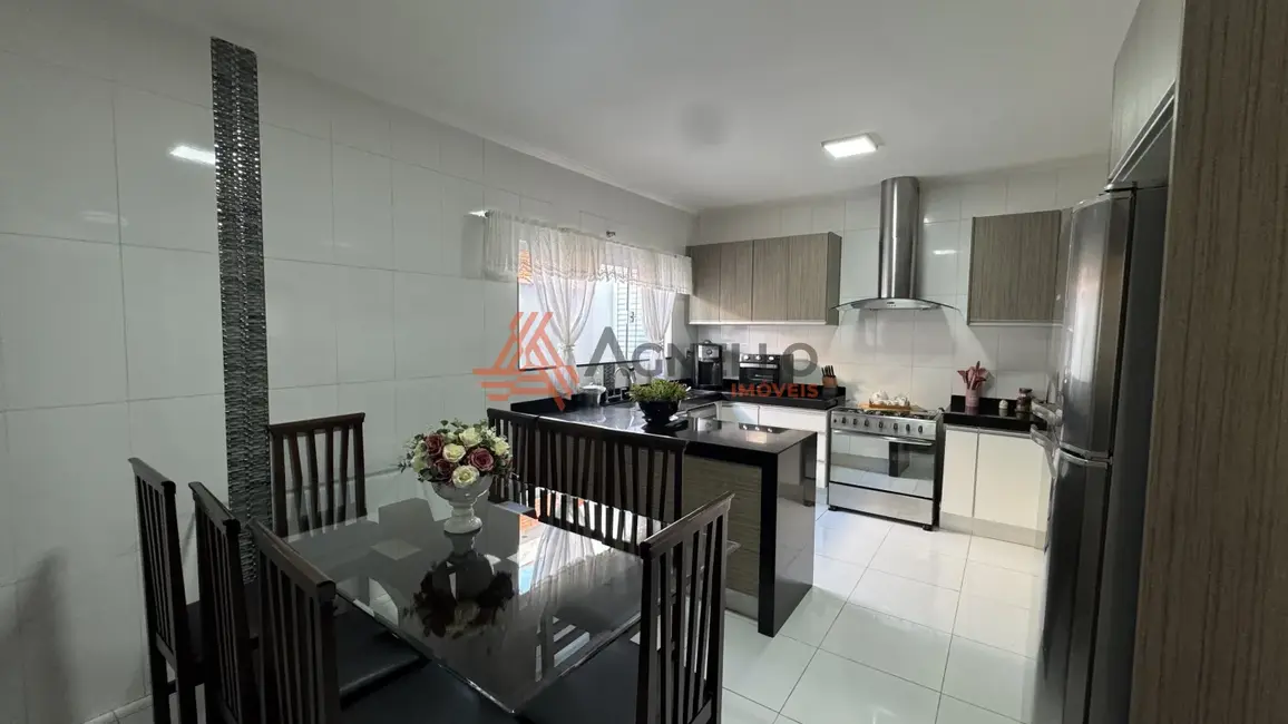 Foto 4 de Casa com 3 quartos à venda, 202m2 em Jardim Portinari, Franca - SP