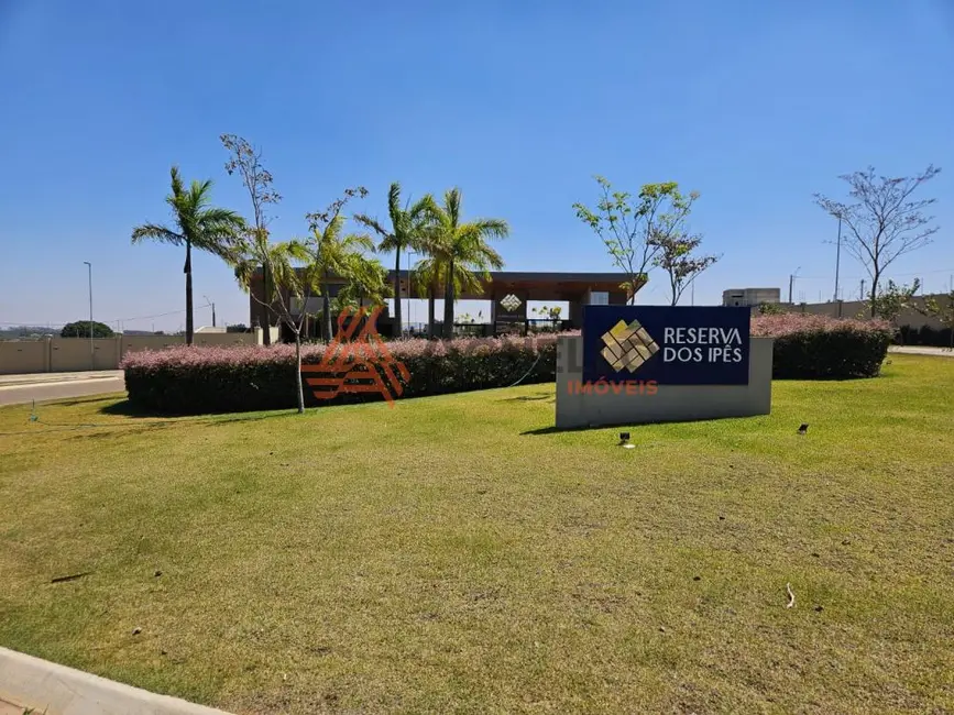 Foto 1 de Terreno / Lote à venda, 366m2 em Cristais Paulista - SP