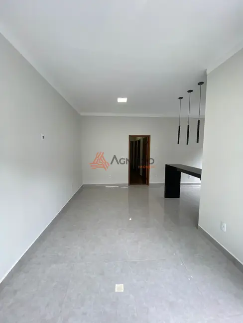 Foto 2 de Casa com 3 quartos à venda, 85m2 em Jardim Cambuí, Franca - SP