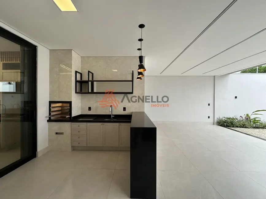 Foto 2 de Casa com 3 quartos à venda, 200m2 em Residencial San Diego, Franca - SP