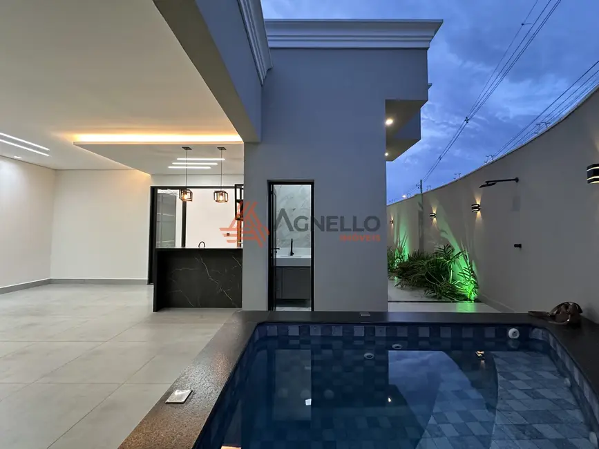 Foto 2 de Casa com 3 quartos à venda, 153m2 em Residencial Dourado, Franca - SP