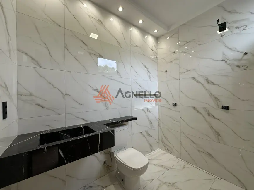 Foto 8 de Casa com 3 quartos à venda, 105m2 em Jardim Três Colinas, Franca - SP