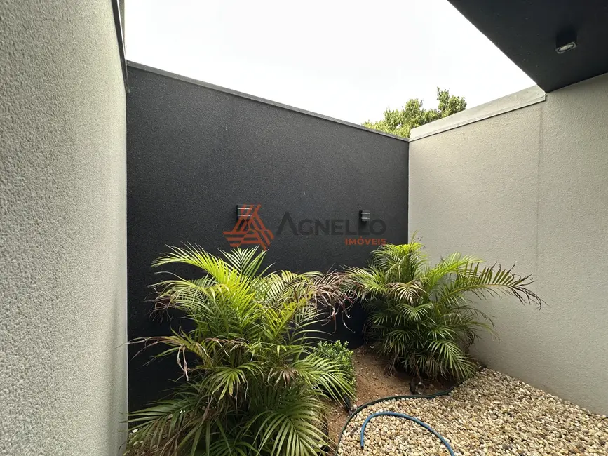 Foto 9 de Casa com 3 quartos à venda, 105m2 em Jardim Três Colinas, Franca - SP