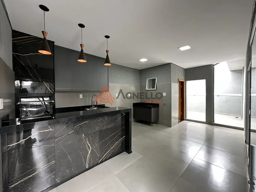 Foto 3 de Casa com 3 quartos à venda, 181m2 em Vila Totoli, Franca - SP