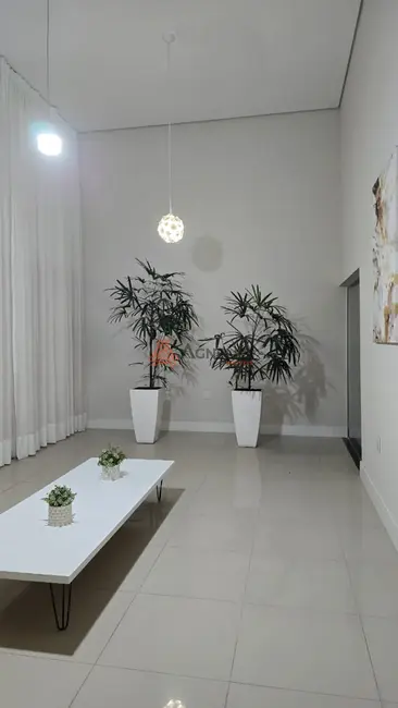 Foto 1 de Casa com 3 quartos à venda, 226m2 em Residencial San Diego, Franca - SP