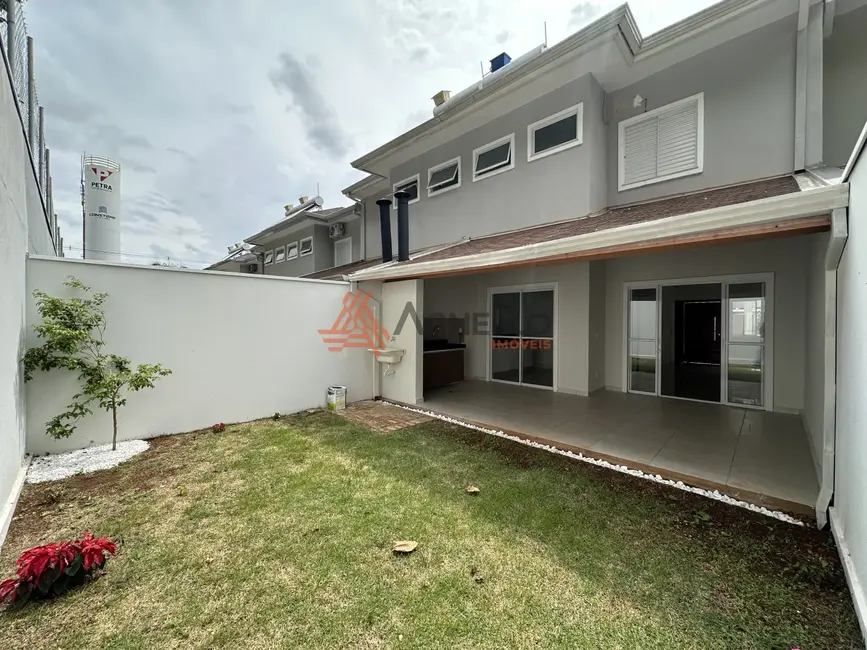 Foto 1 de Casa de Condomínio com 3 quartos à venda, 126m2 em Franca - SP