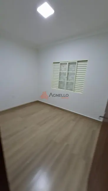 Foto 8 de Casa com 3 quartos à venda, 173m2 em Parque Residencial Nova Franca, Franca - SP