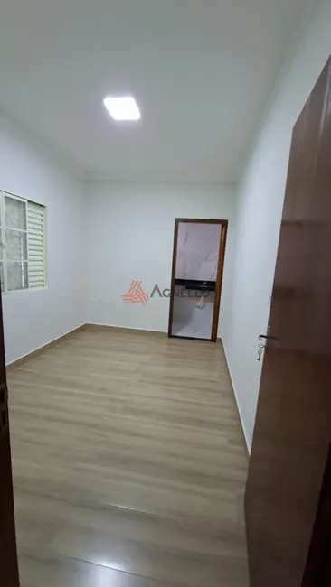 Foto 8 de Casa com 3 quartos à venda, 173m2 em Parque Residencial Nova Franca, Franca - SP