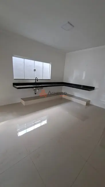 Foto 2 de Casa com 3 quartos à venda, 173m2 em Parque Residencial Nova Franca, Franca - SP