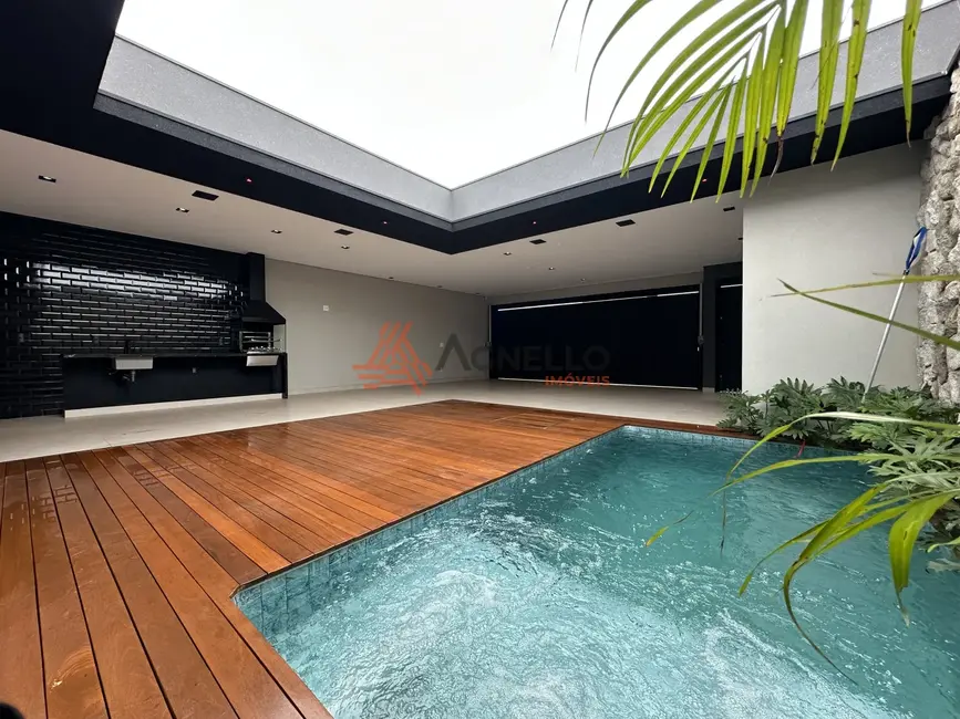 Casa com 3 quartos à venda, 199m2 em Jardim Santa Lúcia, Franca - SP - imagem 2 Foto 2 de Casa com 3 quartos à venda, 199m2 em Jardim Santa Lúcia, Franca - SP